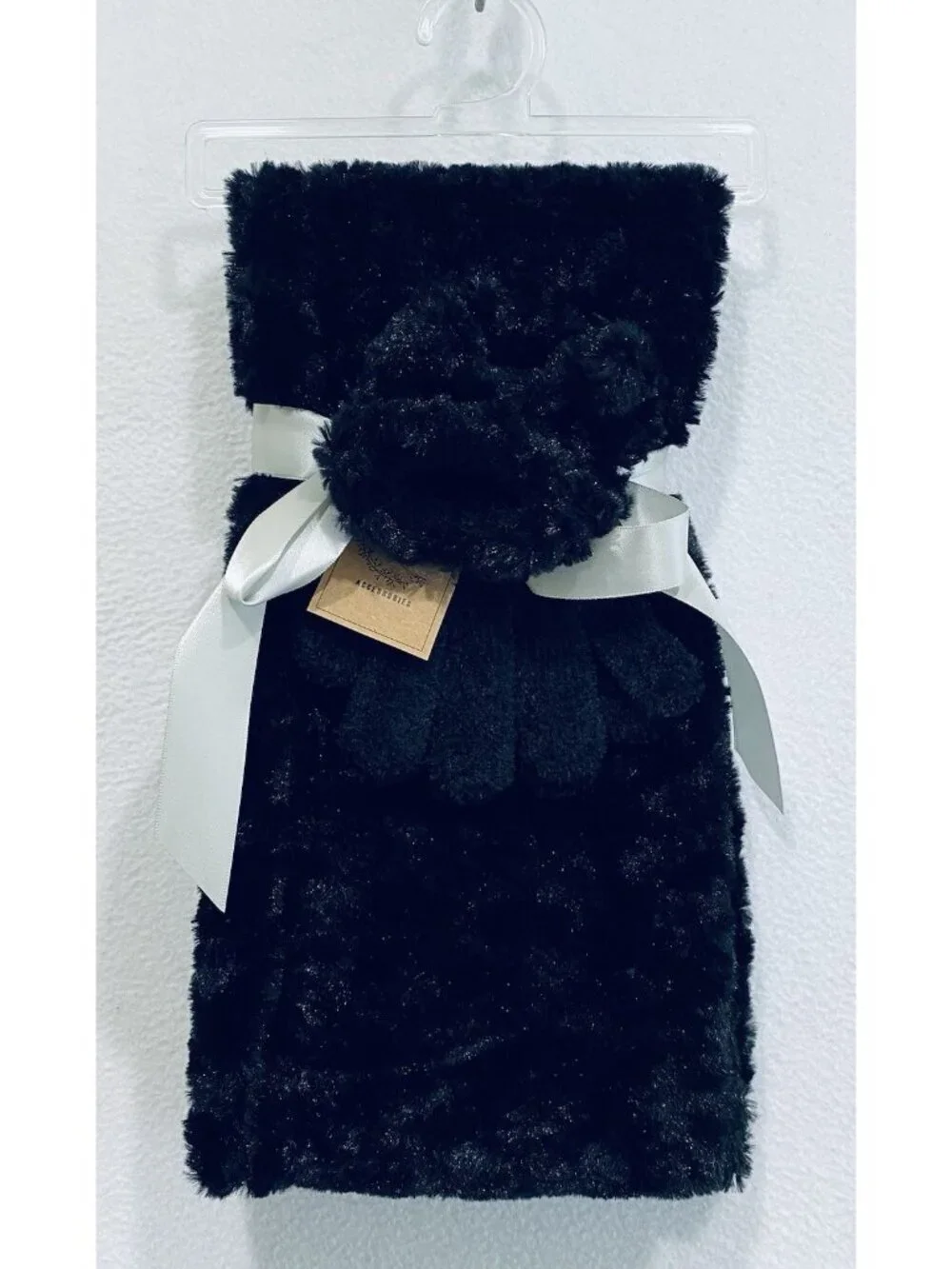 KIT By EG Scarf And Gloves 2pc Set Womens One Size Infinity  Faux Fur Chic Glam